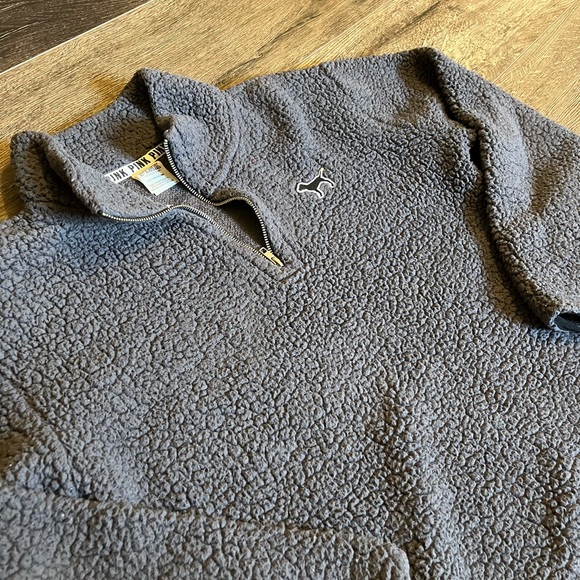 PINK Victoria's Secret Jackets & Blazers - PINK charcoal gray fuzzy Sherpa